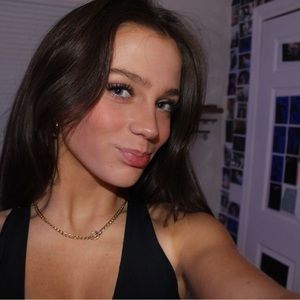 Meet your Posher, Victoria